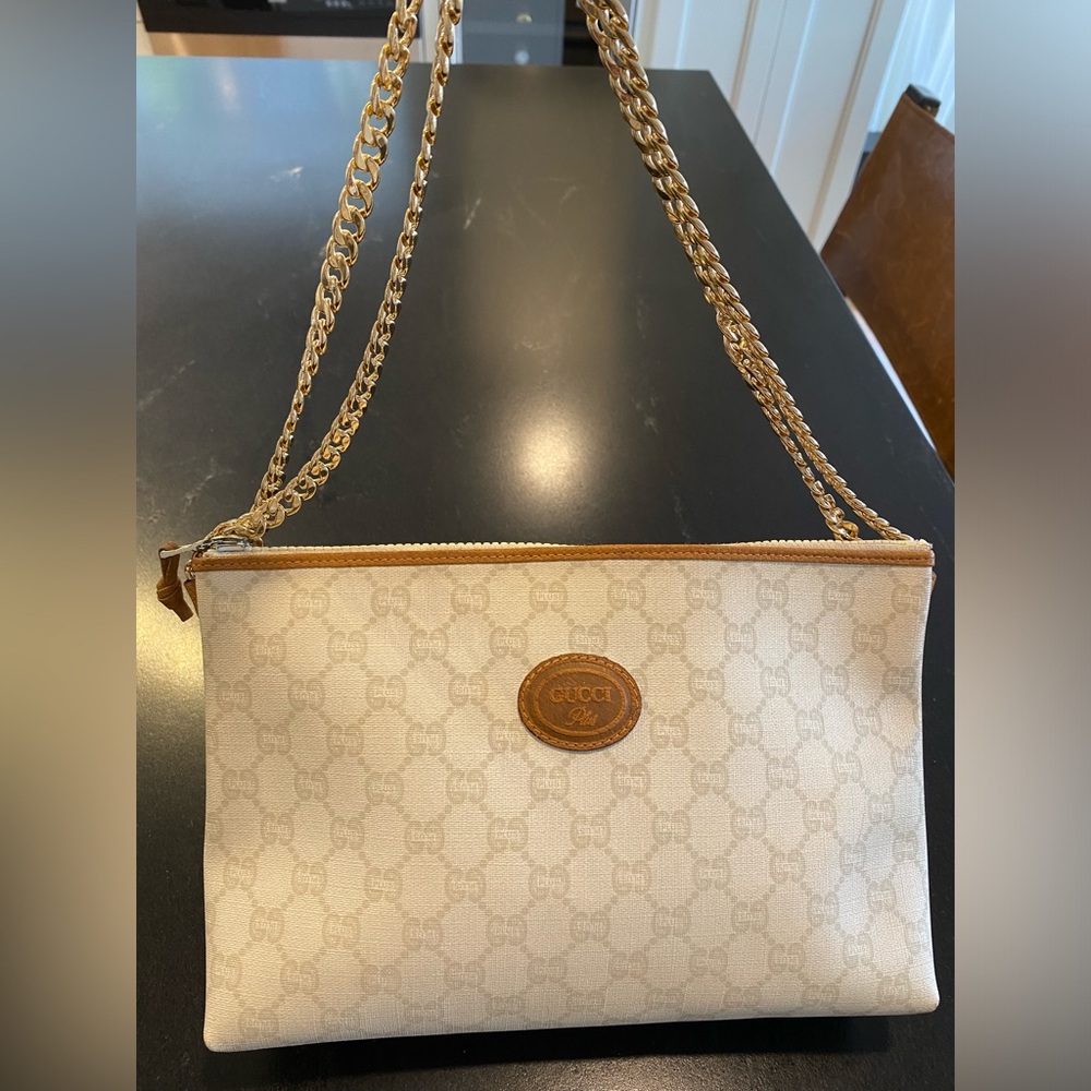 Gucci authentic vintage pouch